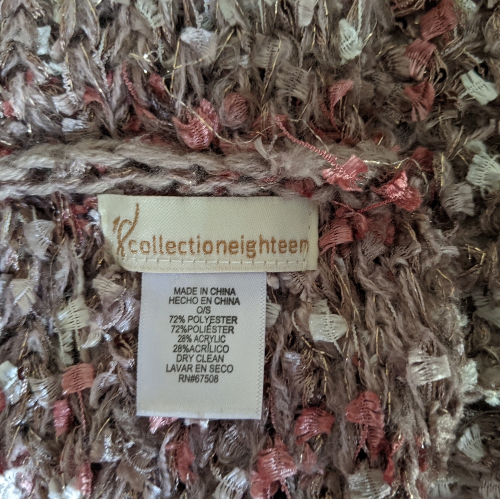 Pretty Scarf - Picture 4 of 6